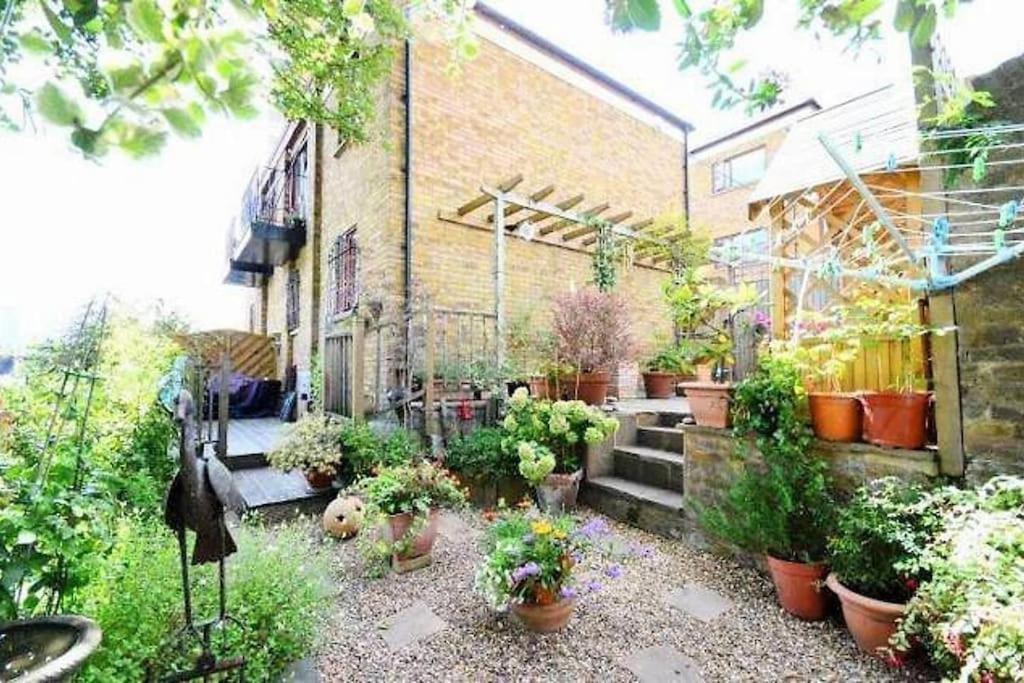 Canal View House: City of London Oasis Exterior photo