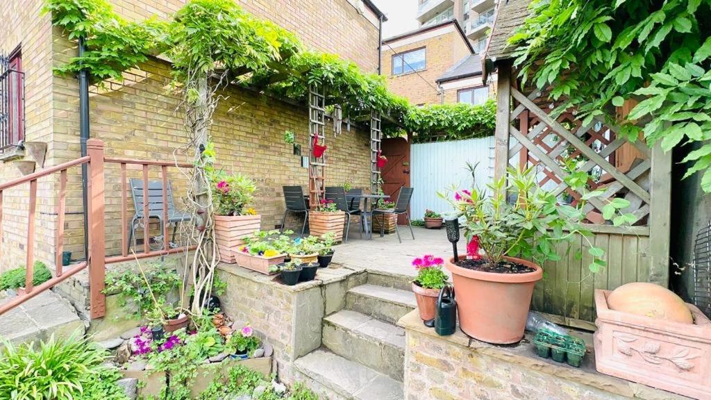Canal View House: City of London Oasis Exterior photo